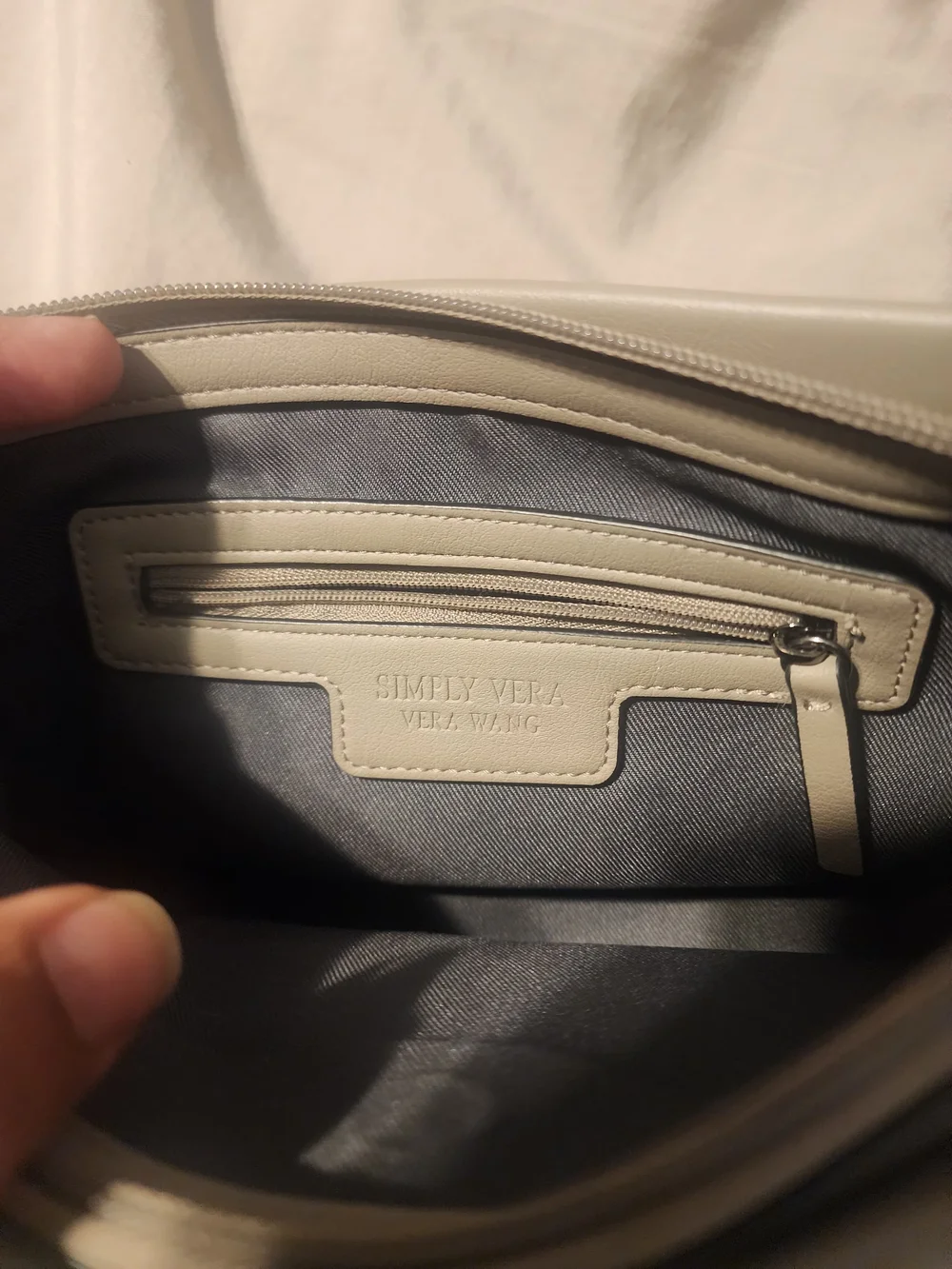 Simply Vera Vera Wang Light Beige Crossbody Bag